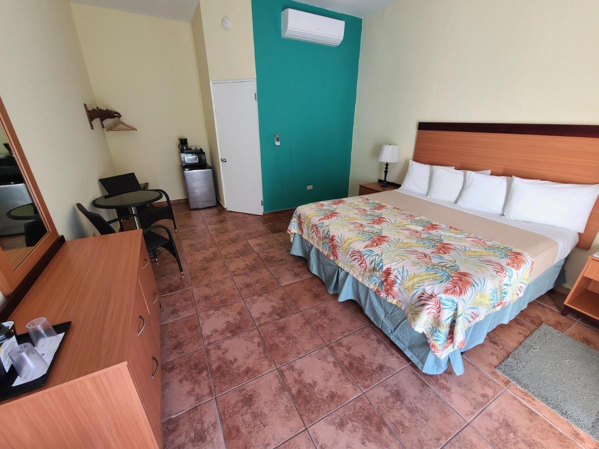 Hotel Lucia Beach ยาบูโกอา ภายนอก รูปภาพ